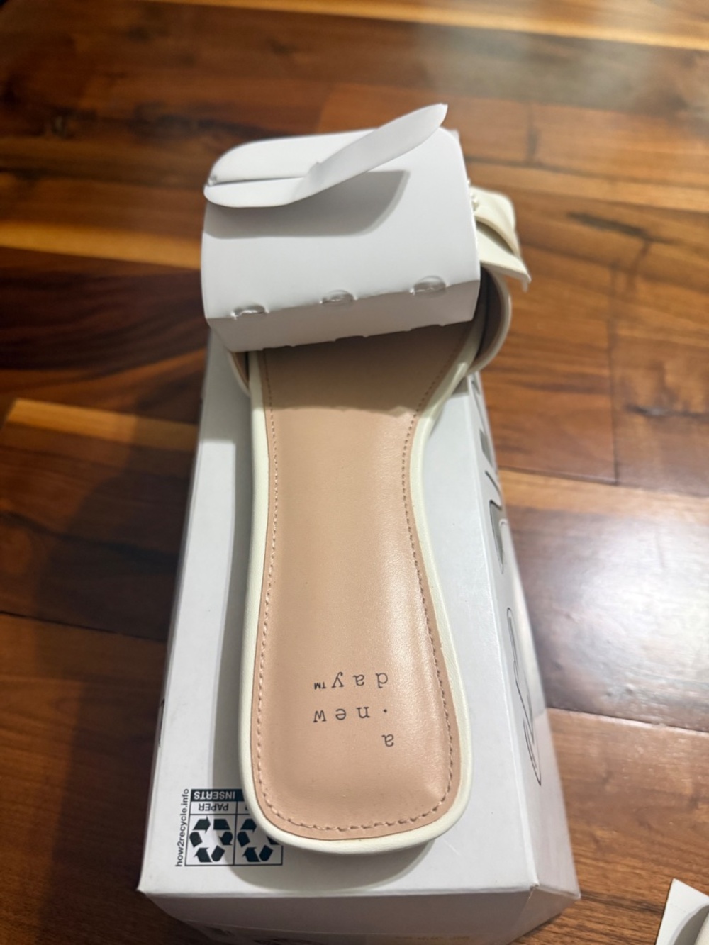 Women's Alyssa Floral Slide Sandals - A New Day White (size 10, NWT) - Picture 8 of 15